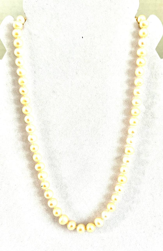 Winter white Pearls 8
