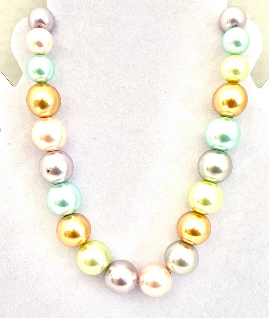 Pearls 1- multicolored pearl necklace